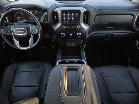 Used 2021 GMC Sierra 1500 SLT image 12
