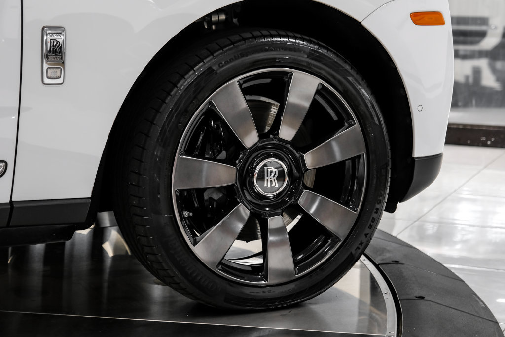 Used 2022 Rolls-Royce Cullinan AWD/4WD image 78
