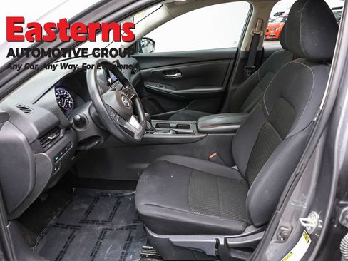 Used 2023 Nissan Sentra S FWD image 13