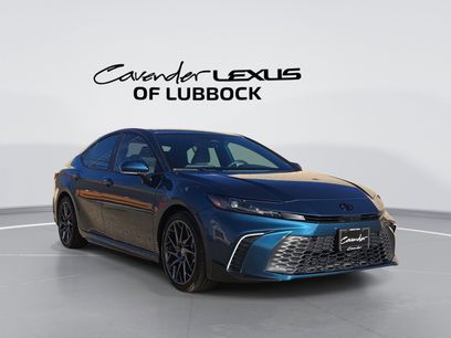 Used 2025 Toyota Camry SE w/ Multimedia Upgrade Package