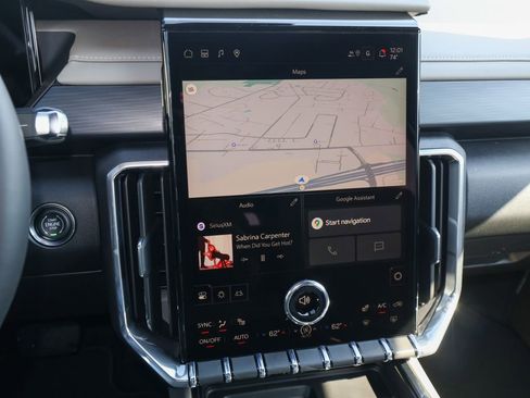 New 2026 GMC Acadia Elevation image 15