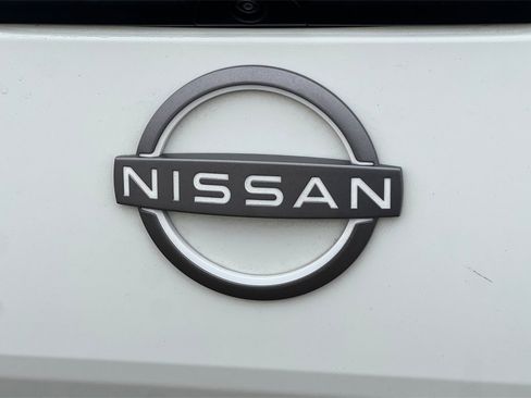 Used 2022 Nissan Frontier SV image 29