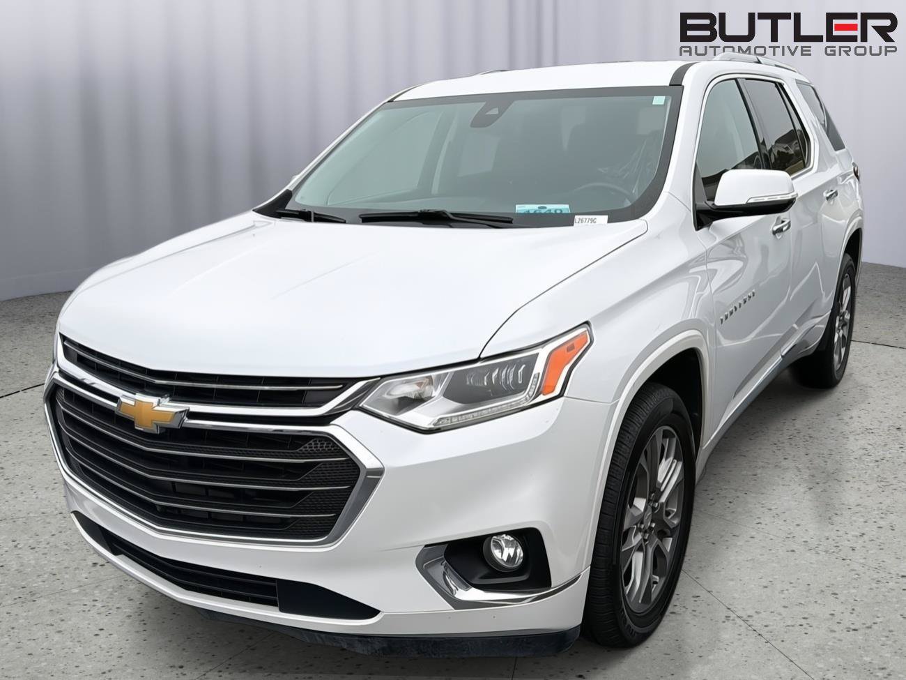 Used 2019 Chevrolet Traverse Premier w/ Driver Confidence II Package FWD image 1
