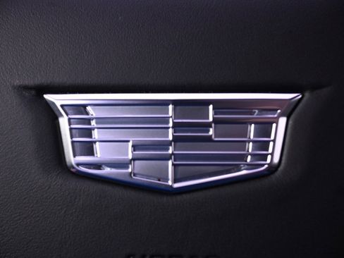 New 2025 Cadillac Escalade IQ Luxury 2 image 38