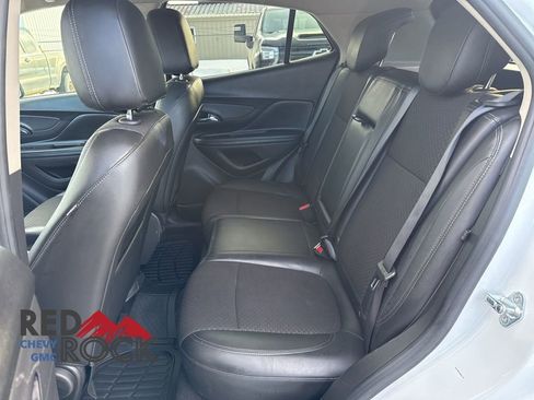 Used 2020 Buick Encore Preferred image 12