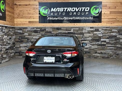 Used 2024 Toyota Corolla SE AWD/4WD image 7