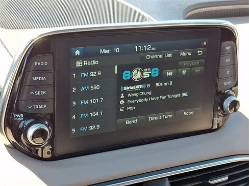 Used 2020 Hyundai Santa Fe Limited image 17