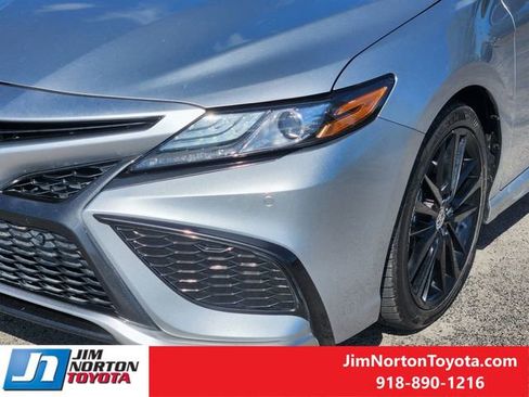 Used 2023 Toyota Camry XSE w/ Navigation Package FWD image 11