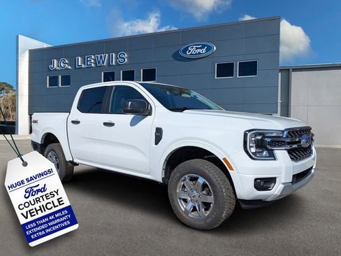 New 2025 Ford Ranger XLT w/ Chrome Accent Package image 1