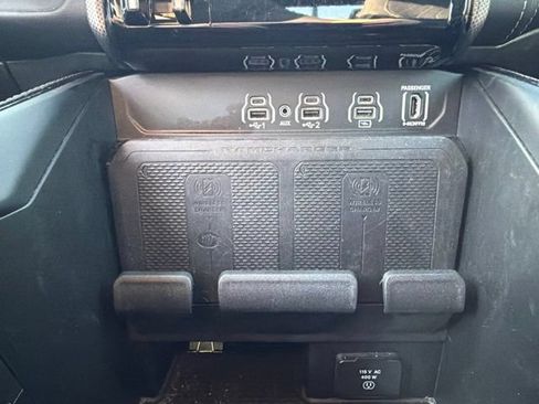 Used 2025 RAM 1500 Limited AWD/4WD image 72