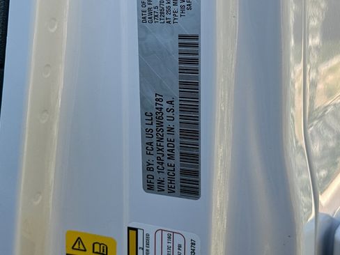 New 2025 Jeep Wrangler Rubicon image 27