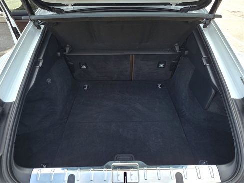 Used 2017 Porsche Panamera Turbo image 40