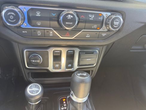 New 2026 Jeep Wrangler Sport AWD/4WD image 31