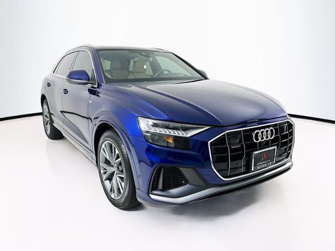Used 2023 Audi Q8 Prestige w/ Prestige Package AWD/4WD image 1