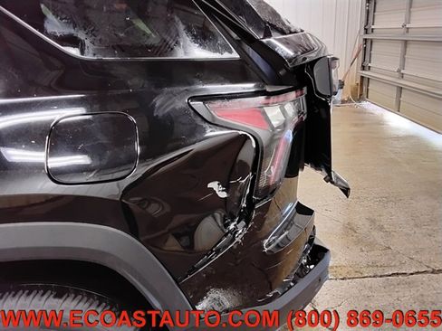 Used 2025 Chevrolet Equinox LT image 16