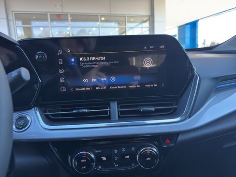 New 2026 Chevrolet Trax LT image 15