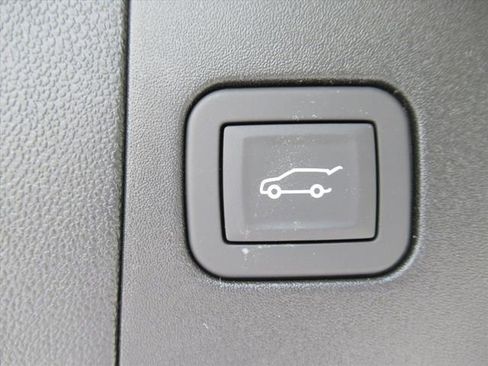 New 2026 Cadillac XT5 Premium Luxury w/ Driver Assist Package FWD image 31