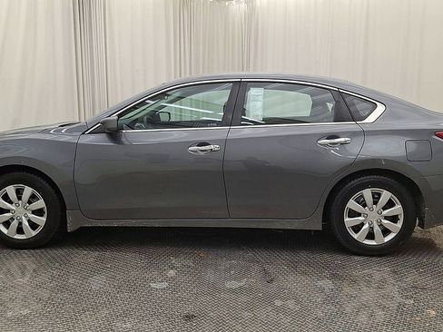 Used 2017 Nissan Altima 2.5 S w/ Power Driver Seat Package image 8