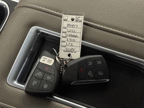 Used 2022 Chevrolet Silverado 1500 LTZ w/ LTZ Convenience Package II image 54