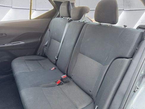 Used 2025 Nissan Kicks Play S image 18