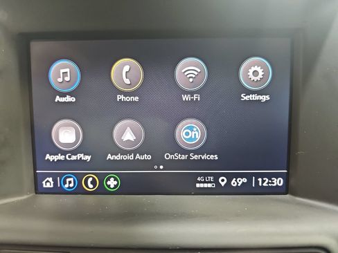 Used 2024 GMC Terrain SLE w/ Driver Convenience Package FWD image 28
