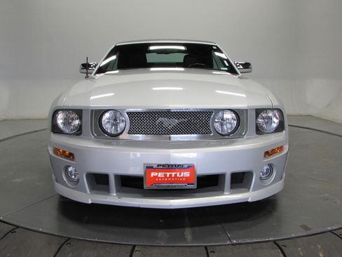 Used 2007 Ford Mustang GT RWD image 2