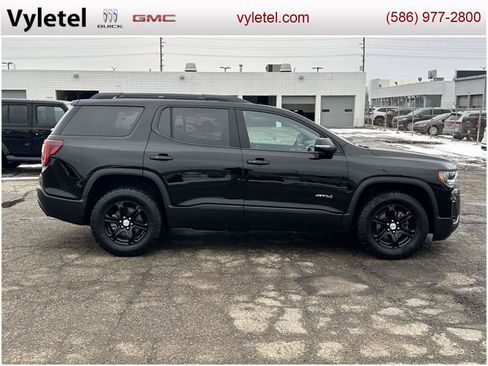 Used 2023 GMC Acadia AT4 w/ Technology Package image 2