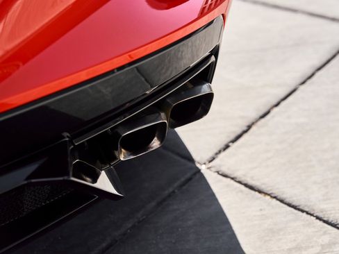 Used 2020 Chevrolet Corvette Stingray Premium Cpe w/ 3LT Preferred Equipment Group image 11