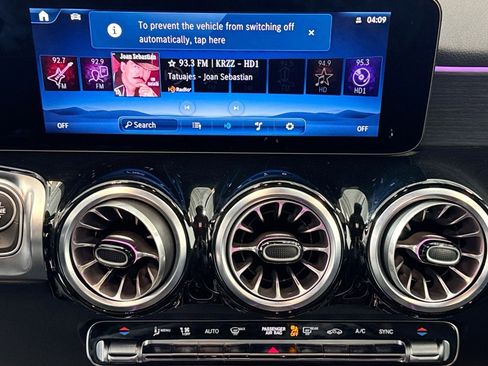 Certified 2025 Mercedes-Benz GLB 250 image 15