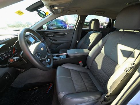 Used 2018 Chevrolet Impala LS image 18