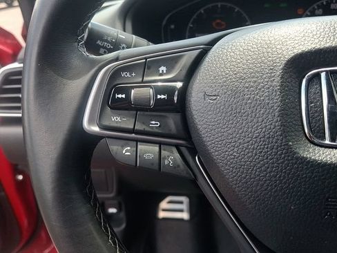 Used 2019 Honda Accord Sport image 17