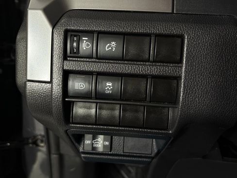 Used 2025 Toyota Tacoma SR5 image 22