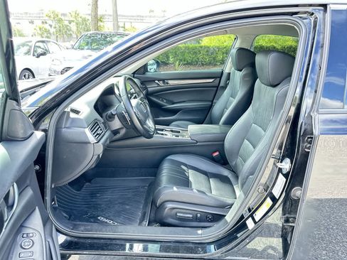 Used 2022 Honda Accord Sport Special Edition image 2