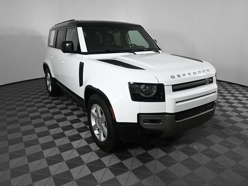 Used 2023 Land Rover Defender 110 X-Dynamic SE AWD/4WD image 23