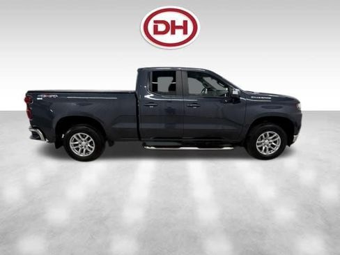 Used 2021 Chevrolet Silverado 1500 LT w/ Bed Protection Package AWD/4WD image 2