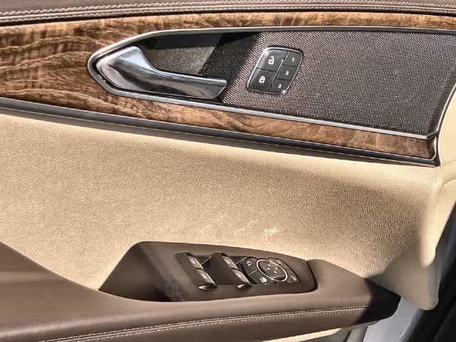 Used 2018 Lincoln MKX Reserve FWD image 30