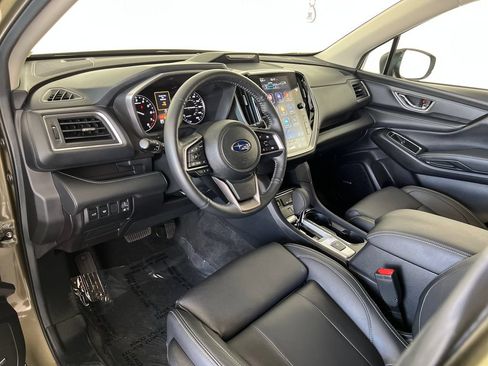 Used 2024 Subaru Ascent Limited w/ Technology Package AWD/4WD image 19