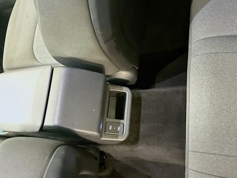 Used 2025 Kia K4 FWD image 27