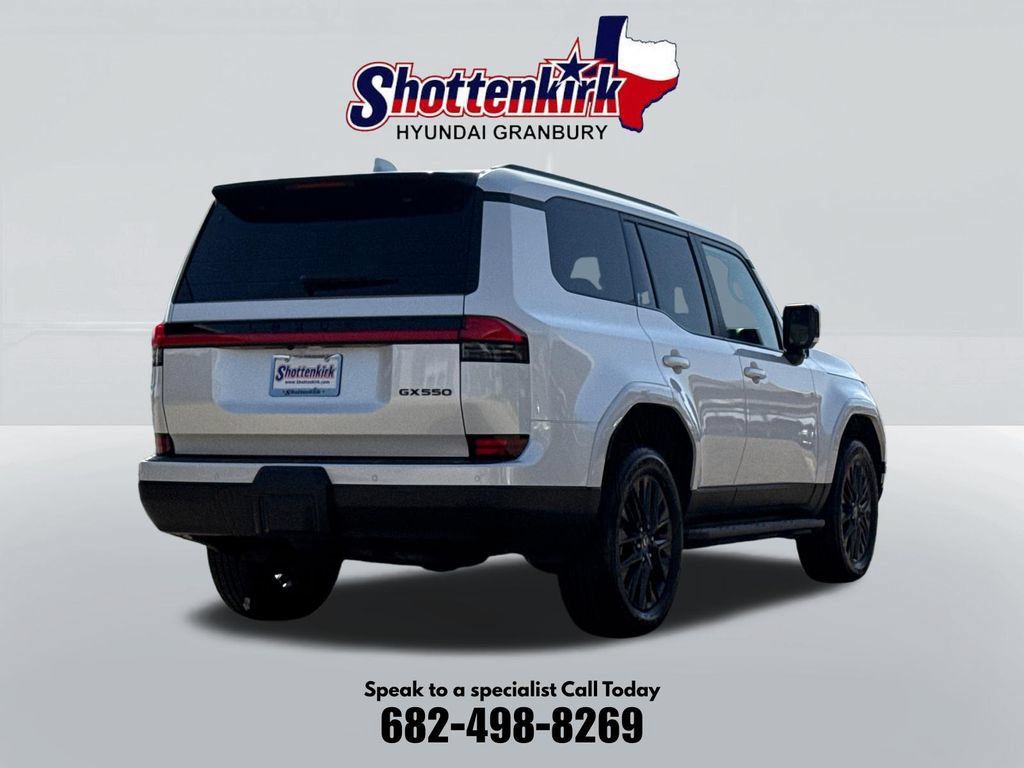 Used 2025 Lexus GX 550 w/ Accessory Package (2T) AWD/4WD image 6
