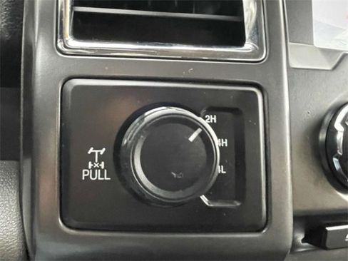 Used 2016 Ford F150 XLT w/ Equipment Group 302A Luxury image 23