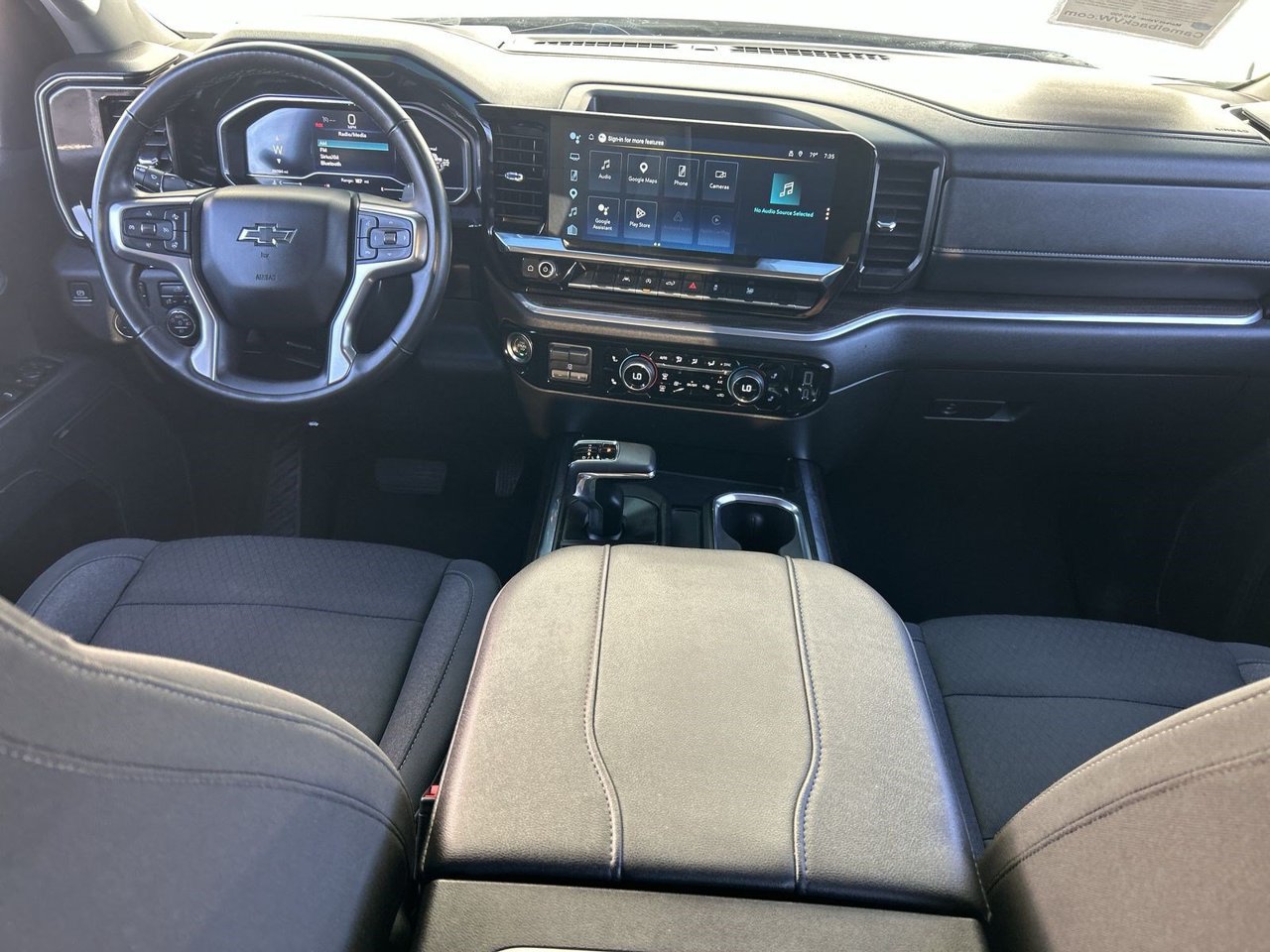Used 2025 Chevrolet Silverado 1500 RST AWD/4WD image 12
