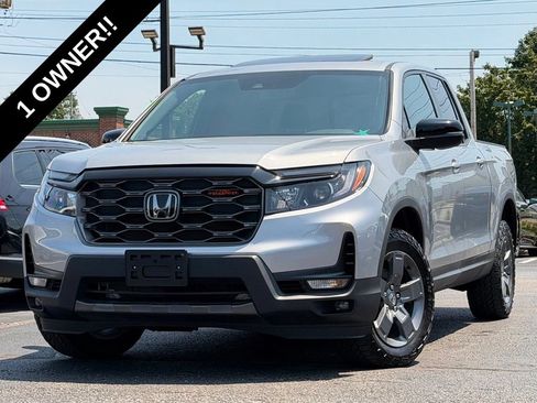 Used 2024 Honda Ridgeline TrailSport image 1
