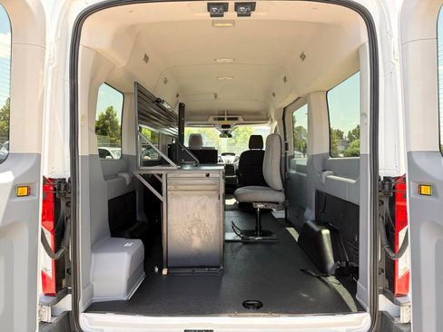Used 2018 Ford Transit 150 XLT RWD image 38