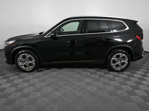 Used 2023 BMW X1 xDrive28i image 3