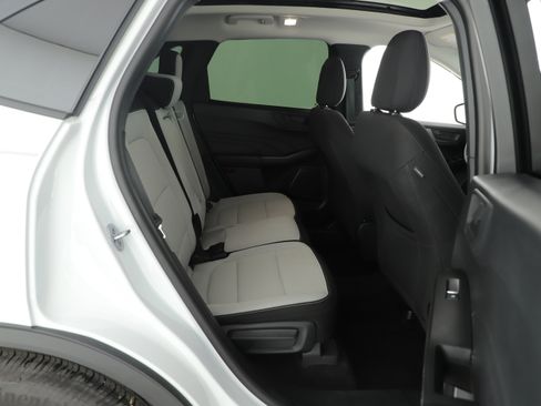 Used 2025 Ford Escape Active image 13