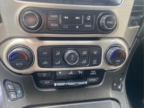 Used 2020 GMC Yukon Denali w/ Denali Premium Package AWD/4WD image 52