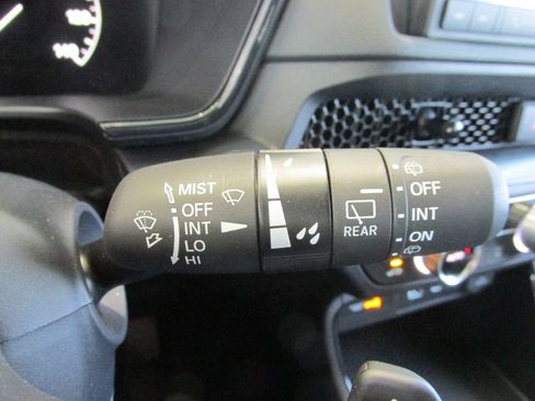 Used 2025 Honda CR-V Sport image 18