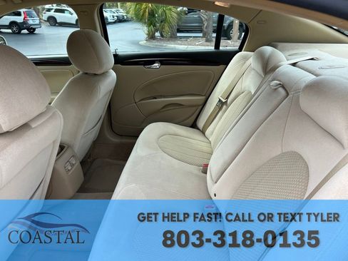 Used 2011 Buick Lucerne CX image 19