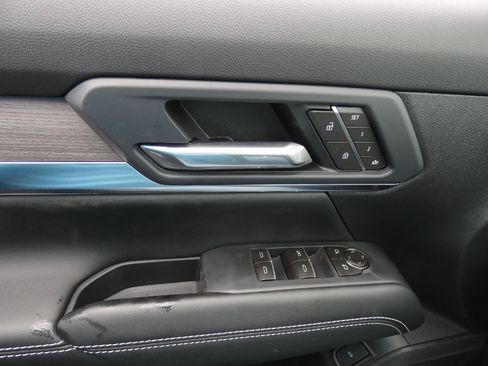 New 2026 GMC Terrain Denali AWD/4WD image 20