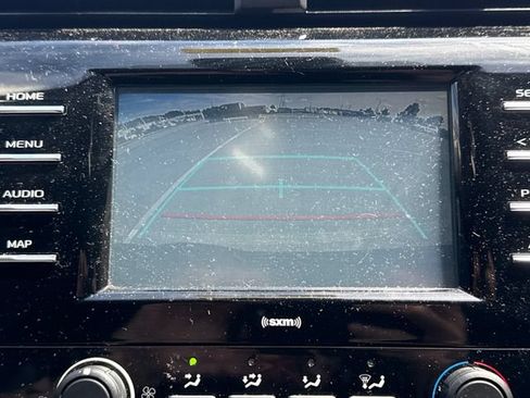 Used 2020 Toyota Camry LE FWD image 28